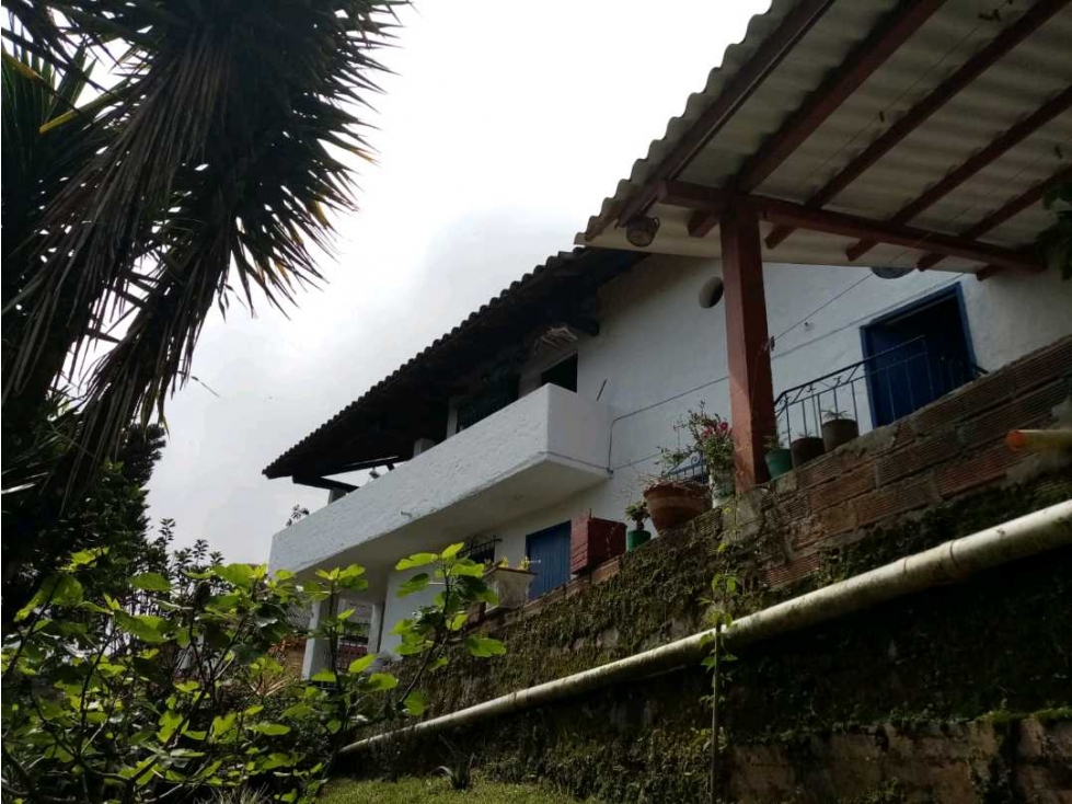 VENDO CASA COLONIAL EN ANGELOPOLIS SUR OESTE ANTIOQUEÑO — foto 3