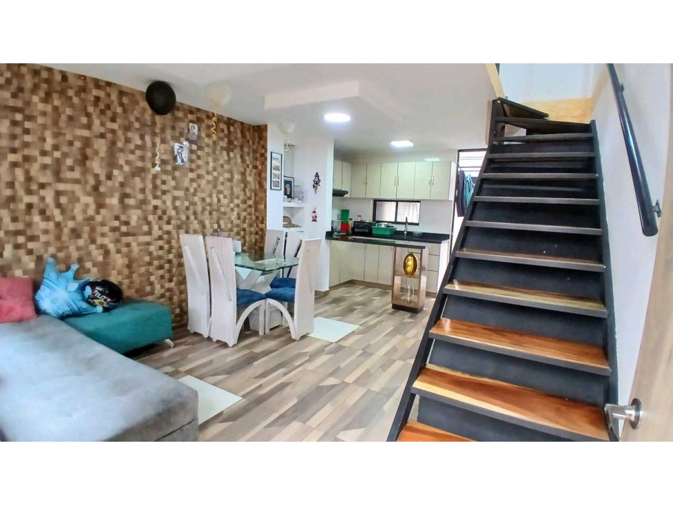 VENDO CASA DE TRES NIVELES EN CHIA CONJUNTO CERRADO . — foto 4