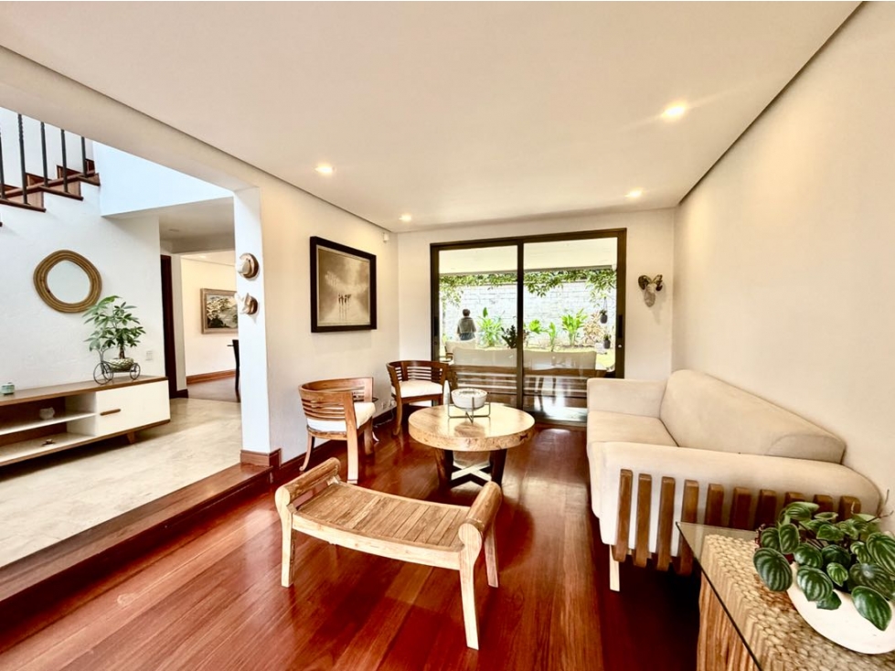 Vendo casa, unidad cerrada, El Poblado, sector Trv. Superior - Ces — foto 2