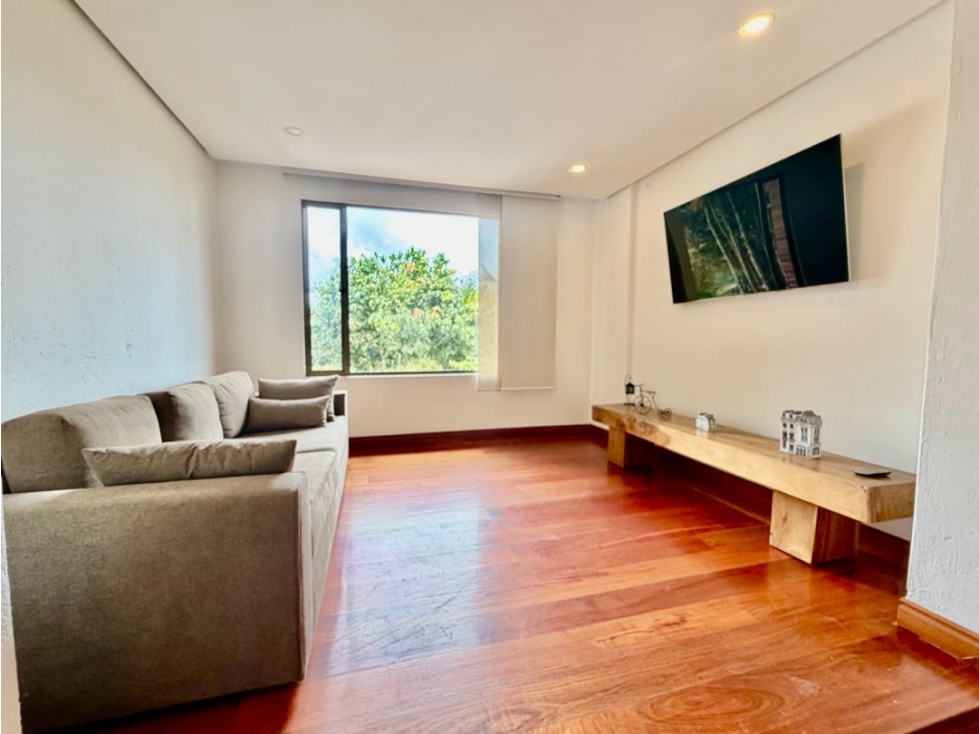 Vendo casa, unidad cerrada, El Poblado, sector Trv. Superior - Ces — foto 3
