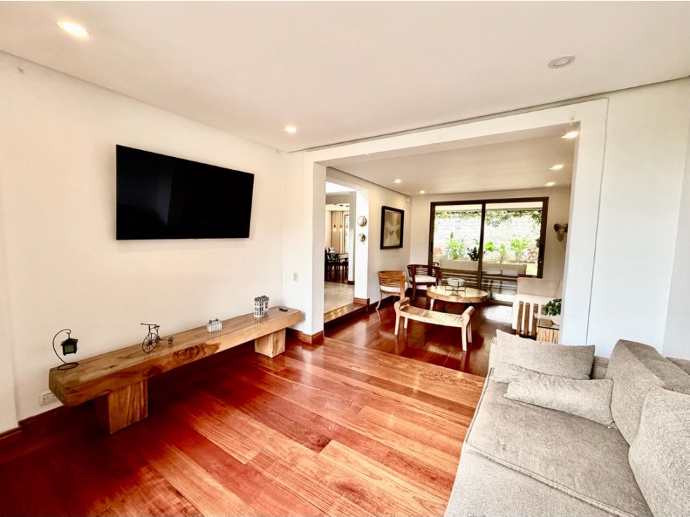 Vendo casa, unidad cerrada, El Poblado, sector Trv. Superior - Ces — foto 4