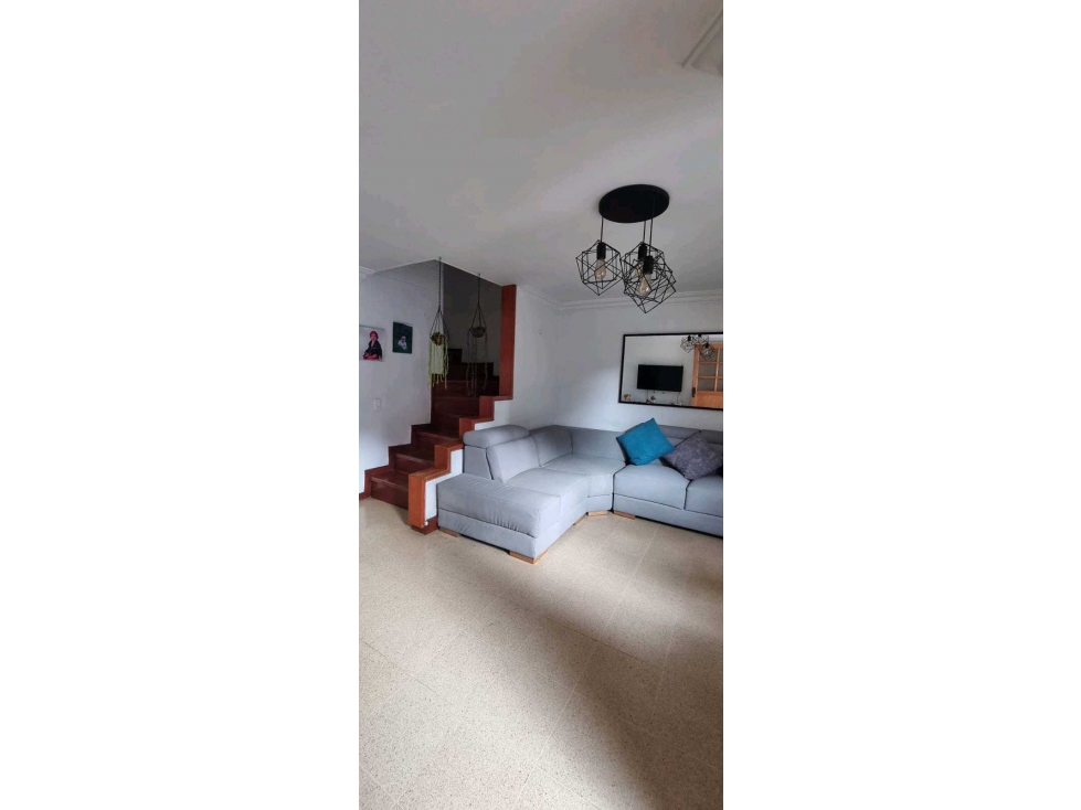 VENDO CASA UNIDAD CERRADA EN CALASANZ — foto 2