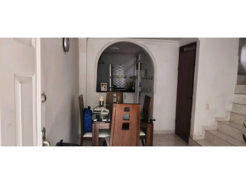 Vendo casa unidad en cali barrio el caney 3 alcbas 3 baños parquadero — foto 3