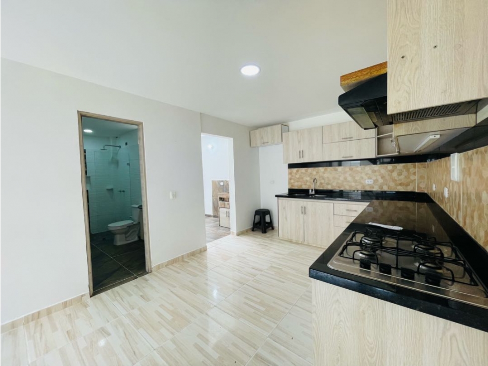 VENDO CASA UNIFAMILIAR CON AMPLIOS ESPACIOS EN UNIDAD ABIERTA-LA CEJA — foto 4