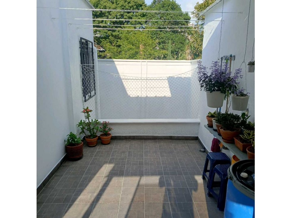 VENDO casa unifamiliar con buenos acabados en prados de sabaneta — foto 2