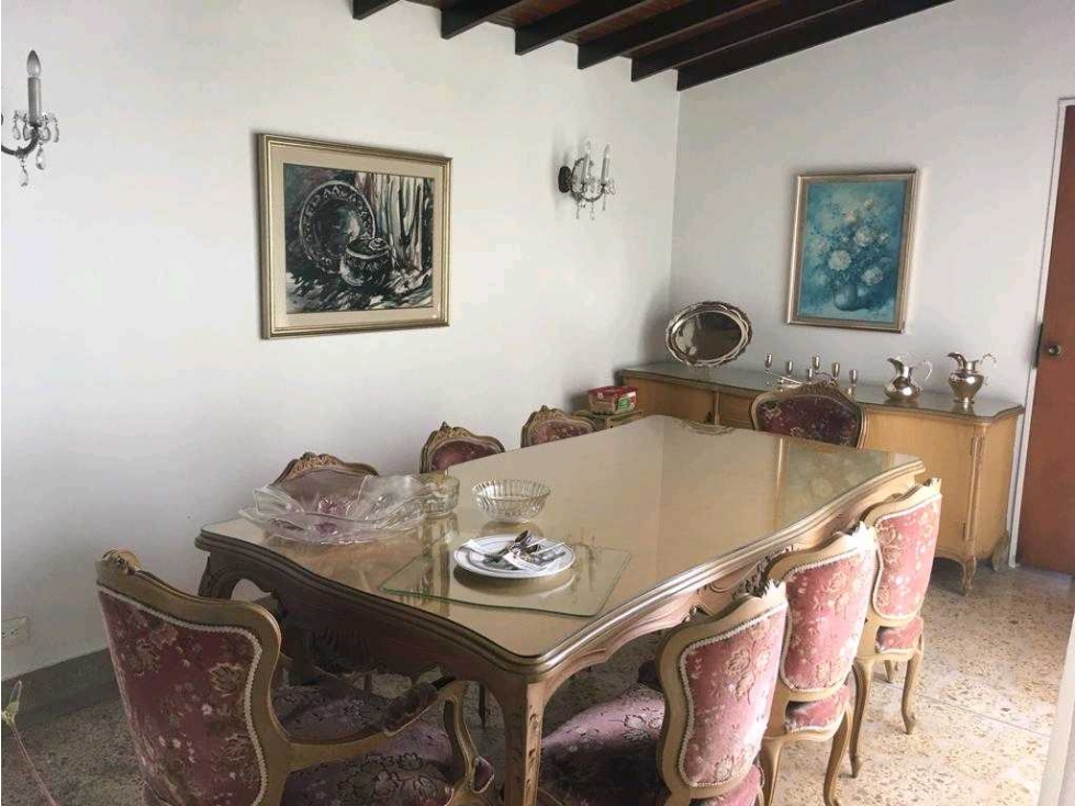 VENDO CASA UNIFAMILIAR EN MEDELLIN EL VELODROMO — foto 2