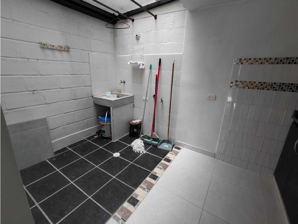 VENDO CASA UNIFAMILIAR EN RODEO ALTO — foto 5