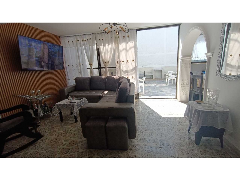 VENDO CASA UNIFAMILIAR EN SIMON BOLIVAR SECTOR RESIDENCIAL REMODELADA — foto 5
