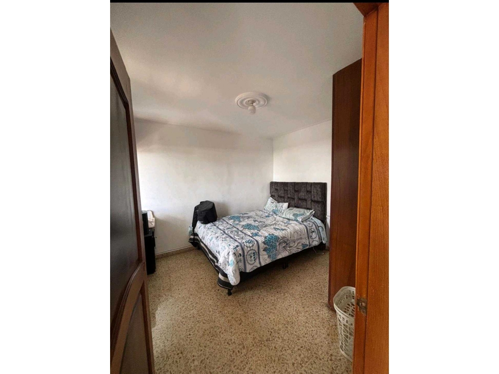 VENDO CASA UNIFAMILIAR EN VILLA HERMOSA MEDELLÍN — foto 4