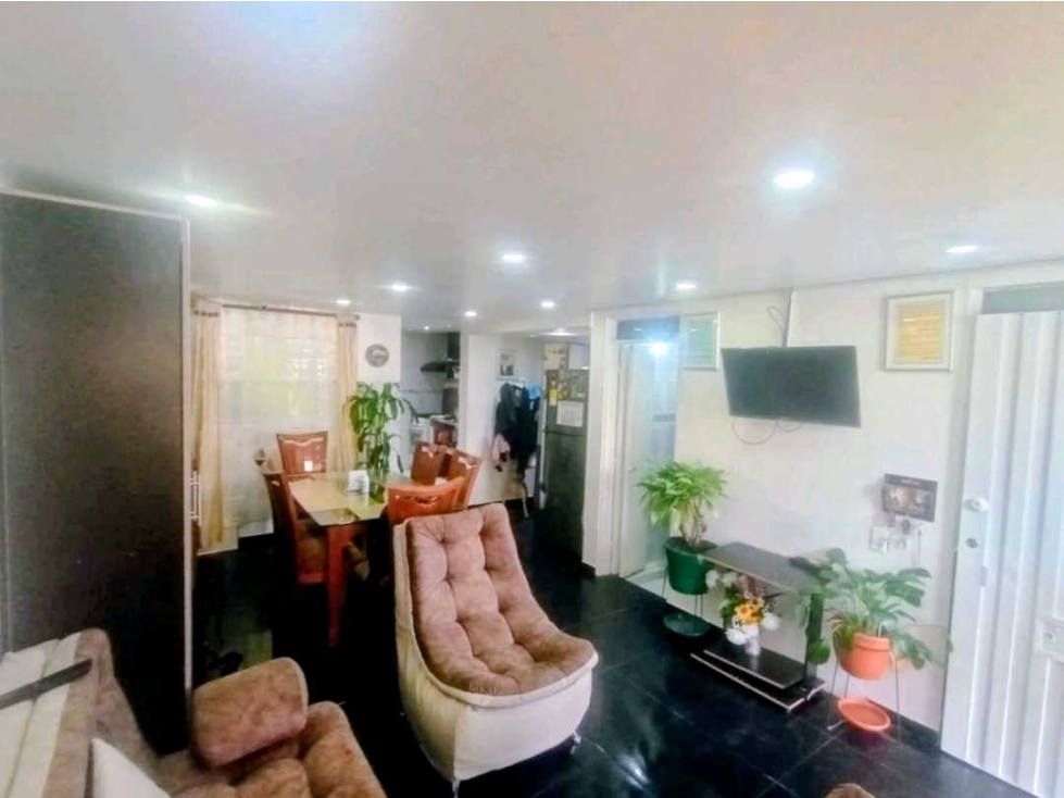 VENDO CASA VIA PRINCIPAL SOACHA QUINTAS DE LA LAGUNA — foto 4