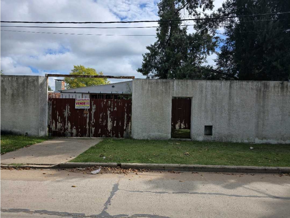 Vendo Casa y Salón en Concepción del Uruguay, Entre Ríos