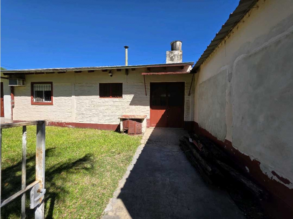 Vendo Casa y Salón en Concepción del Uruguay, Entre Ríos — foto 3
