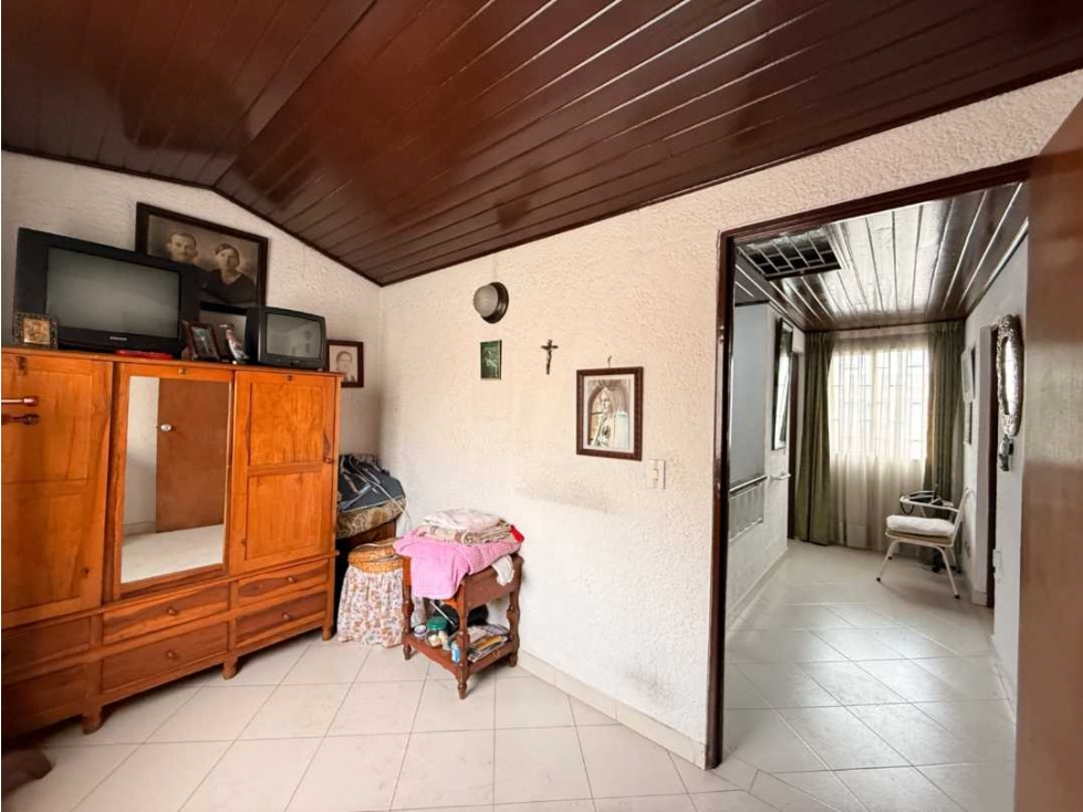 Vendo casa zona sur bogota barrio las americas area 140 m² — foto 6