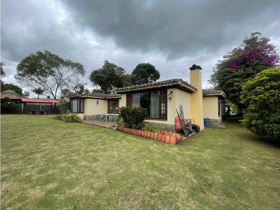 Vendo casa Guaymaral + 1400m2 lote + 220m2 cas + casa labores
