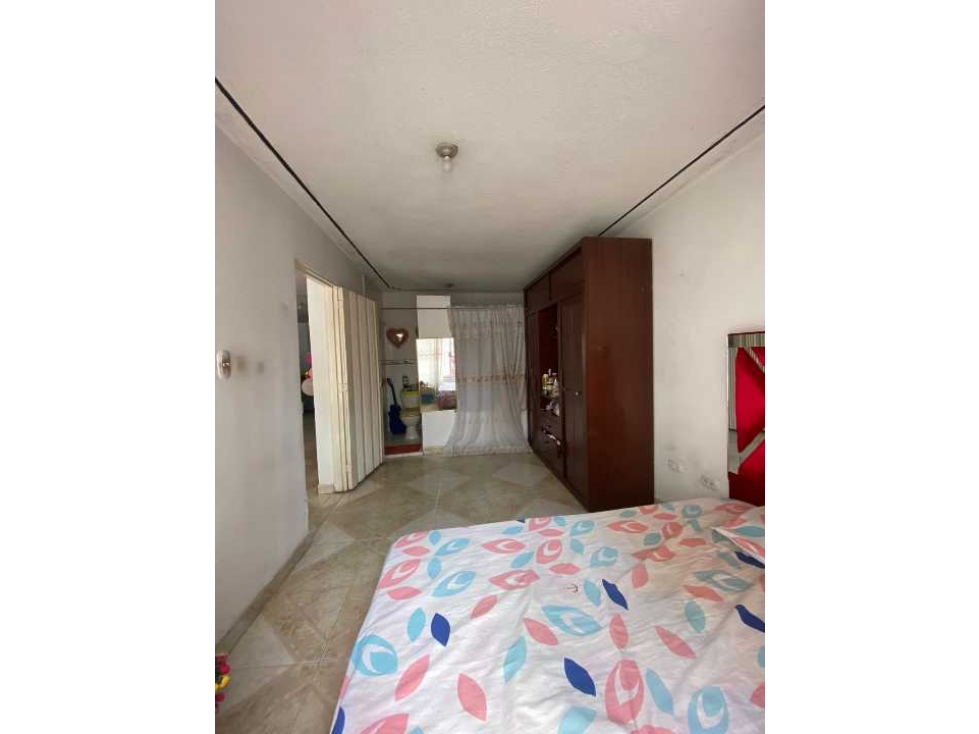 Vendo casal oriente de cali barrio alfonso lopez 2 pisos independiente — foto 4