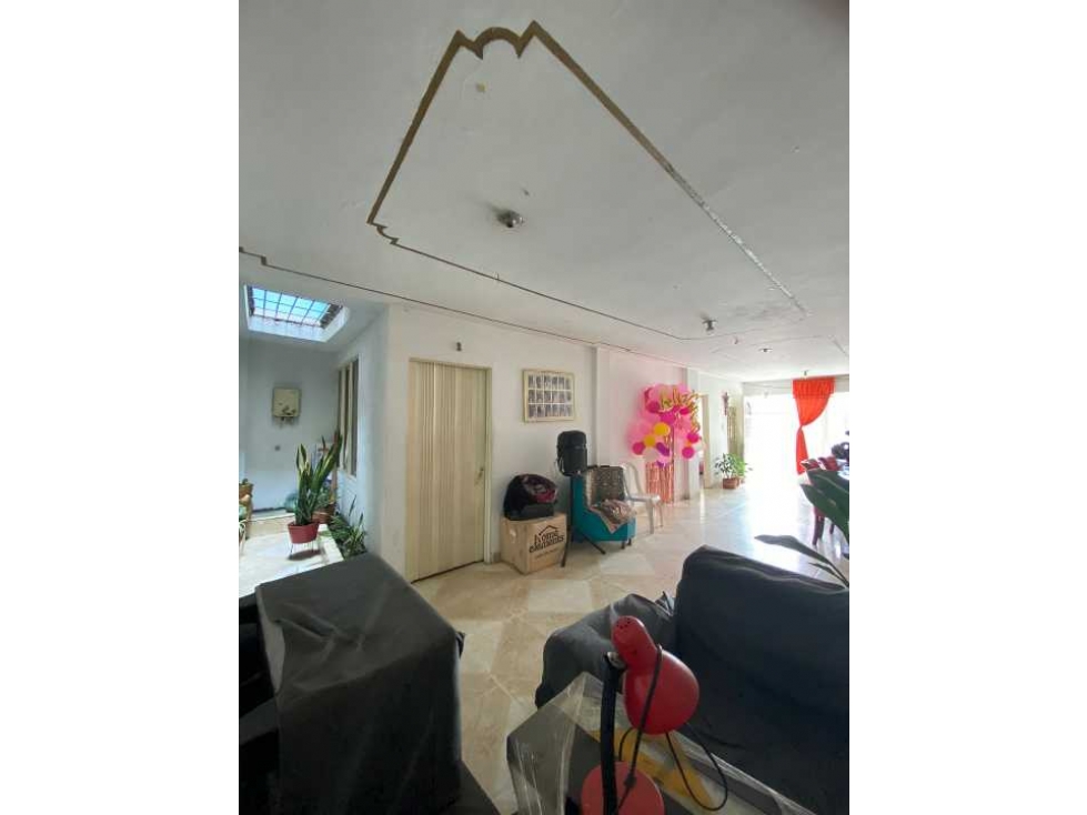 Vendo casal oriente de cali barrio alfonso lopez 2 pisos independiente — foto 6