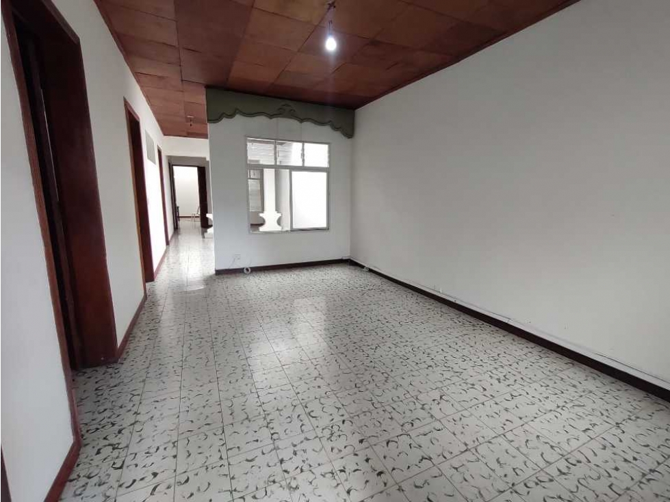 VENDO CASA-LOTE EN MEDELLIN, SECTOR LA AMERICA — foto 3