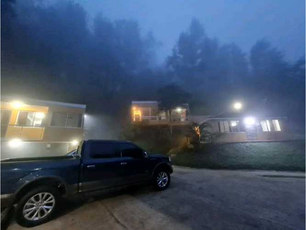 VENDO CASAS EN CERRO AZUL / 3 CABAÑAS / 2,400m² / ÁREA PRIVADA / JACUZ — foto 6