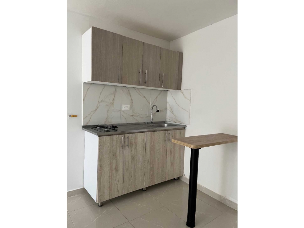 VENDO CASAS SEGUNDO PISO RECIÉN REMODELADA EN CASTILLA PARTE MEDIA — foto 6