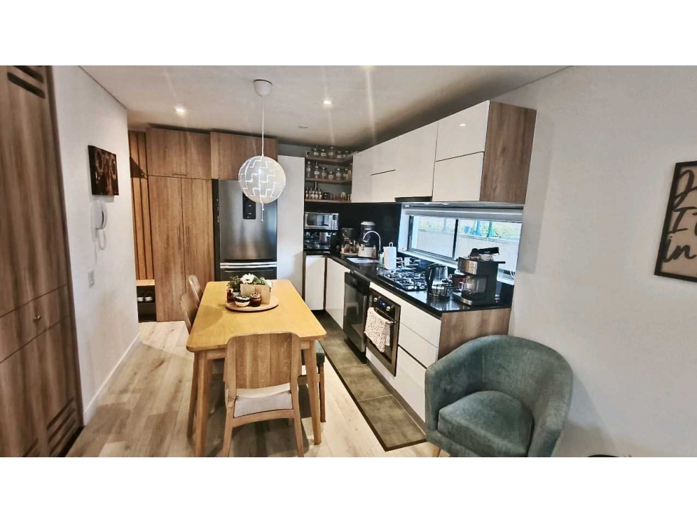 Vendo Chicó 1 alcoba 2 baños 2 garajes club House. — foto 4