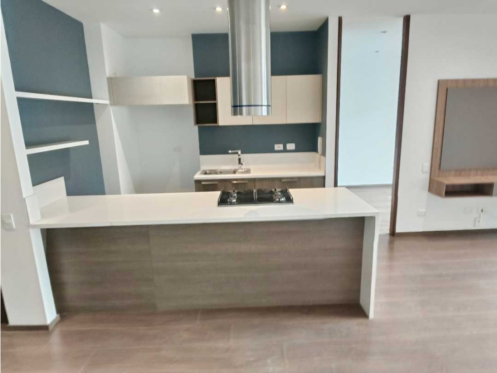 Vendo Chicó Hermoso apto 1 alcoba 2 baños balcón gimnasio terraza club — foto 5