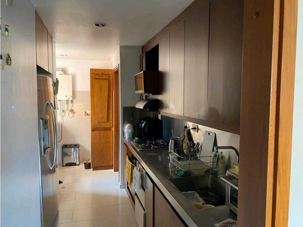 VENDO CONFORTABLE APARTAMENTO EN CONQUISTADORES POR LOS PARQUES — foto 4