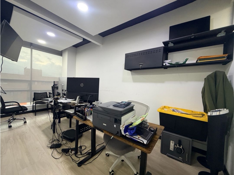 VENDO CONSULTORIO/ OFICINA AMOBLADA/SON AMOBLAR EN BELLA SUIZA - 5