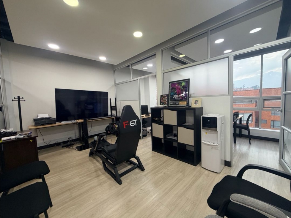 VENDO CONSULTORIO/ OFICINA AMOBLADA/SON AMOBLAR EN BELLA SUIZA - 6