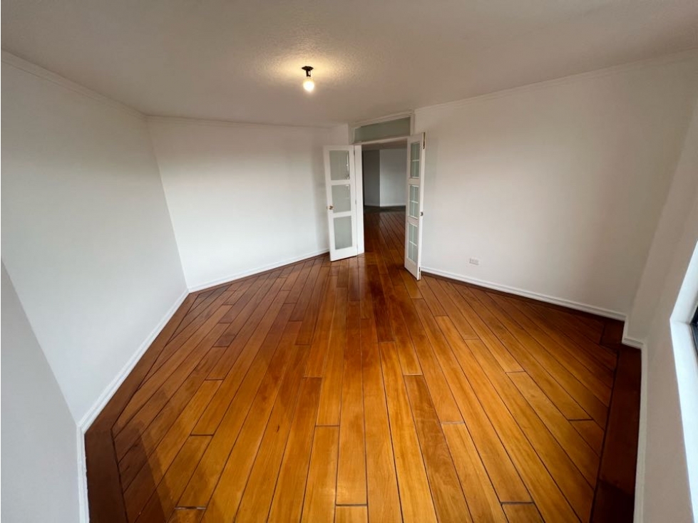 Vendo Depar 2 o 3 dormtiorios Granda Centeno remodelado — foto 6