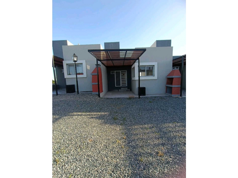 Departamento amoblado acepta vehiculo