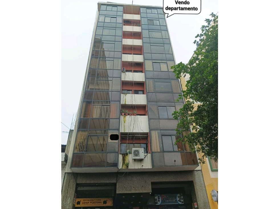 VENDO DEPARTAMENTO CENTRO DE GUAYAQUIL