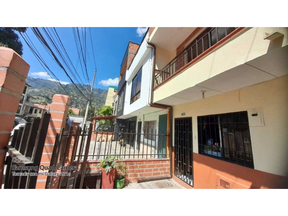 VENDO CASA DE TRES NIVELES POR EL CAI VALADARES BELLO ANTIOQUIA — foto 5
