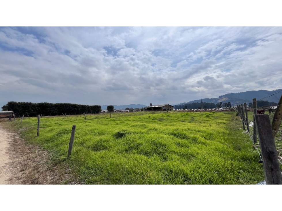 Vendo lote excelente ubicación . Uso casa campestre bifamiliar. Cajicá - 3