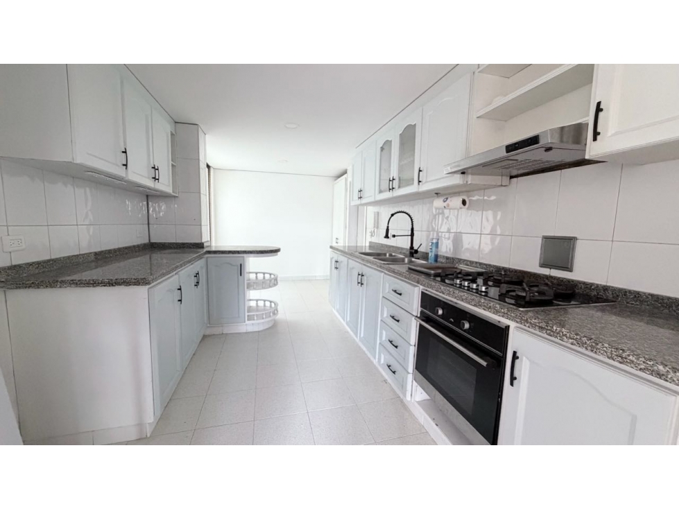 VENDO DÚPLEX REMODELADO CON VISTA PANORÁMICA EN SAN PATRICIO — foto 5
