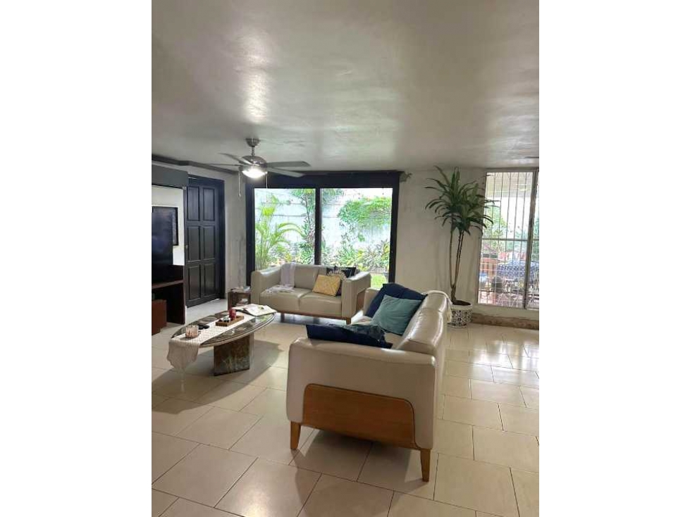 VENDO DUPLEX DE TRES NIVELES EL CANGREJO - 3