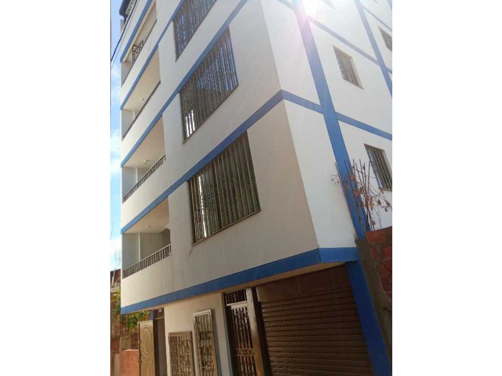 VENDO EDIFICIO BELLAVISTA CAMPESTRE GIRON - 2