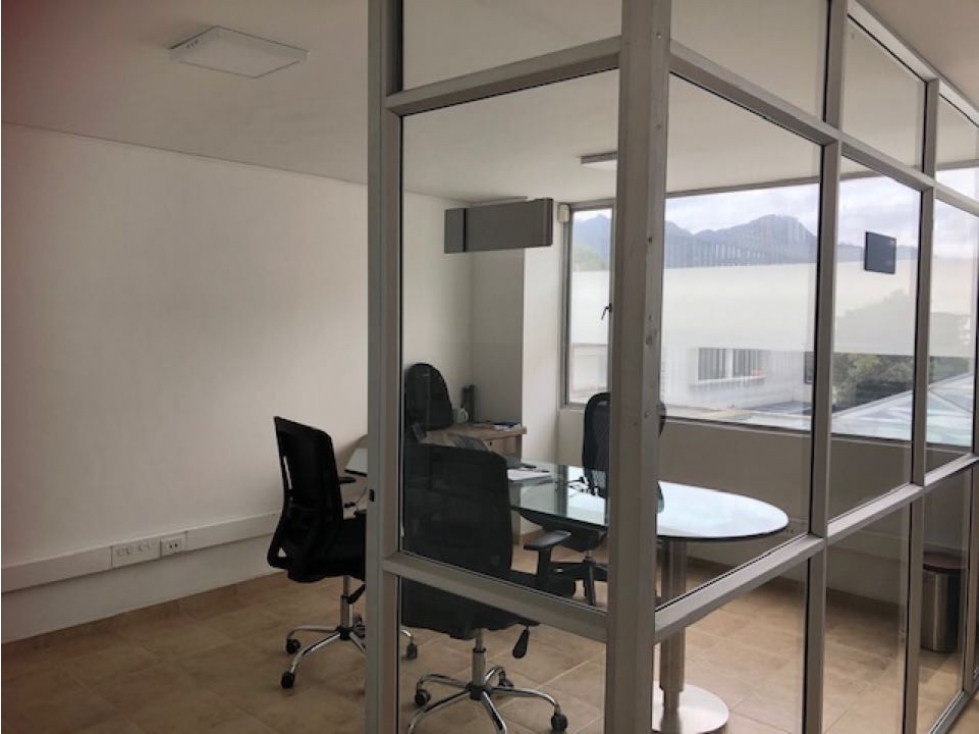 VENDO EDIFICIO COMERCIAL EN EL POLO — foto 3