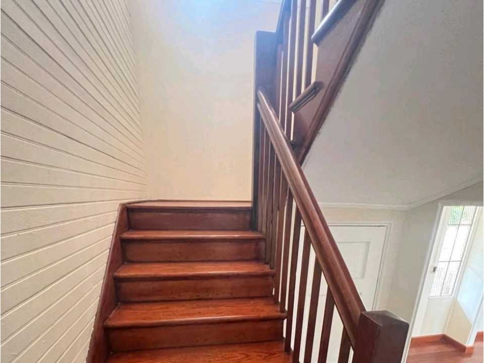 VENDO EDIFICIO EN ANCON BALBOA CERCA DE DIJ EXCELENTE CONDICIONES — foto 3