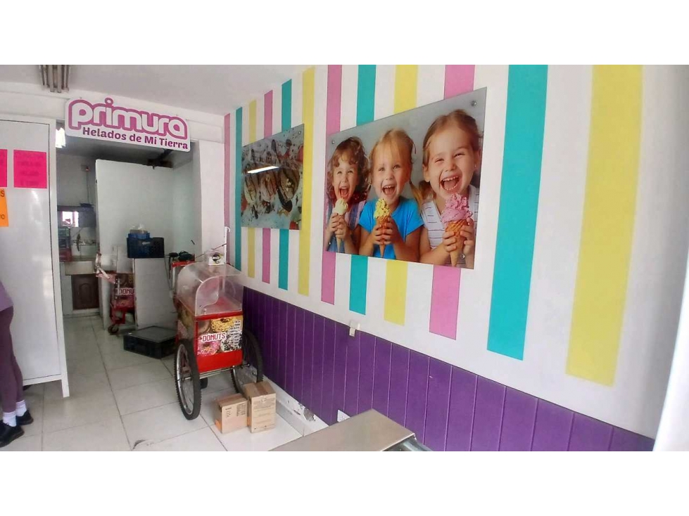 Vendo Edificio en Bello 3 pisos con 3 unidades de vivienda y un local - 4