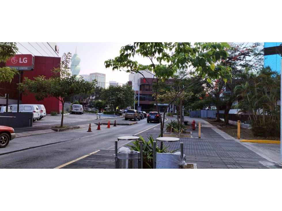 VENTA DE EDIFICIO EN EL AREA BANCARIA DE MARBELLA 3866M2 JP - 2