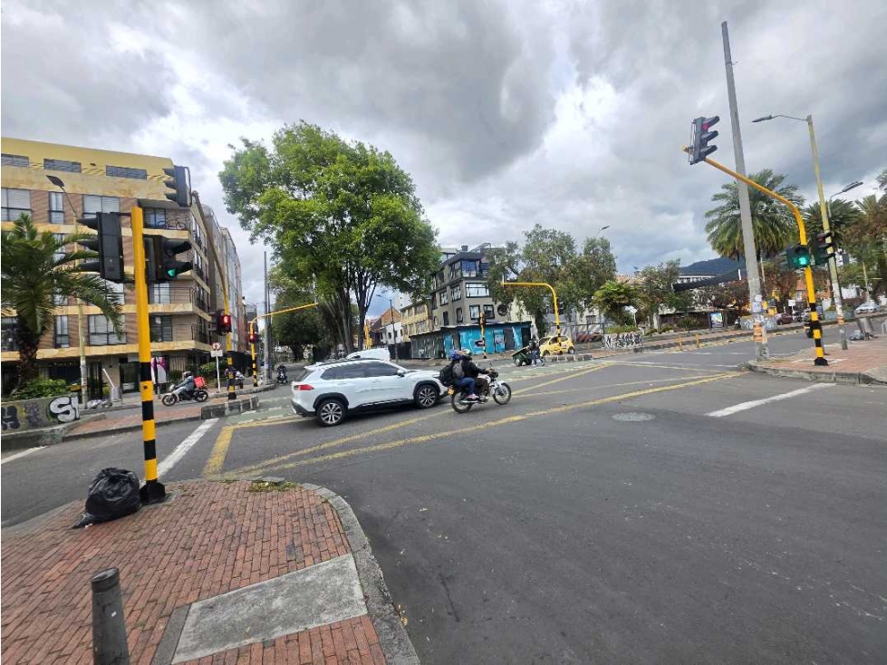 VENDO EDIFICIO RENTABLE BOGOTÁ LOCALIDAD TEUSAQUILLO BARRIO SAN LUIS — foto 6