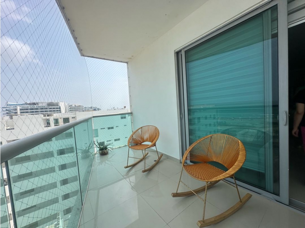VENDO EN CARTAGENA APARTAMENTO EN CIELO MAR FRENTE AL MAR — foto 4