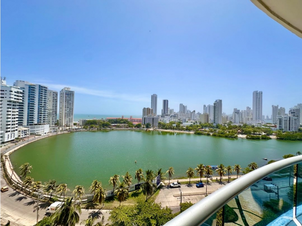 VENDO EN CARTAGENA APARTAMENTO PARA INVERSIÓN VISTA DIRECTA AL LAGUITO — foto 2