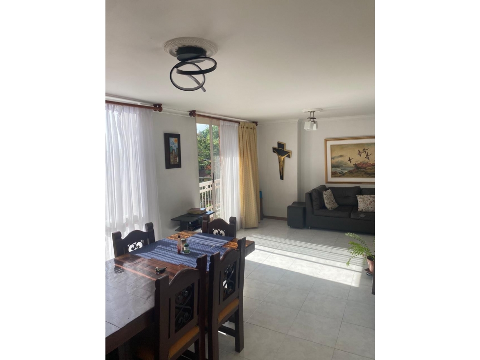 Vendo en la loma de los Bernal — foto 2
