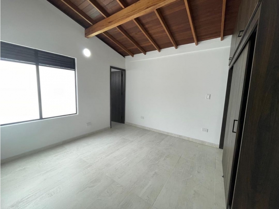 Vendo en Miravalle — foto 3