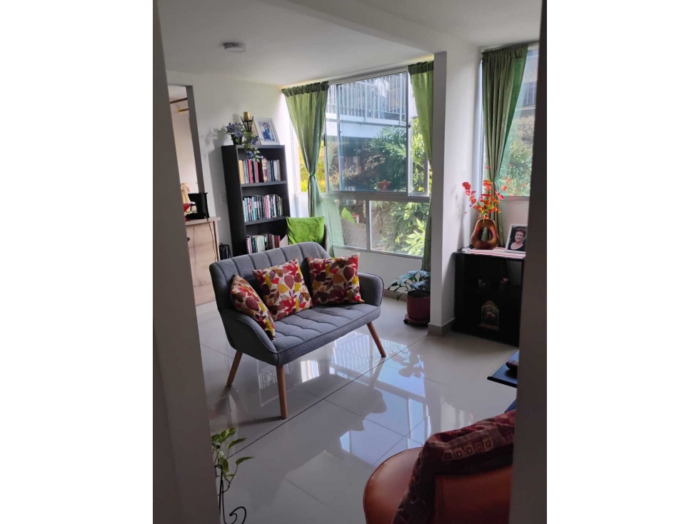 Vendo en plazuela del Norte, Bello Antioquia — foto 2