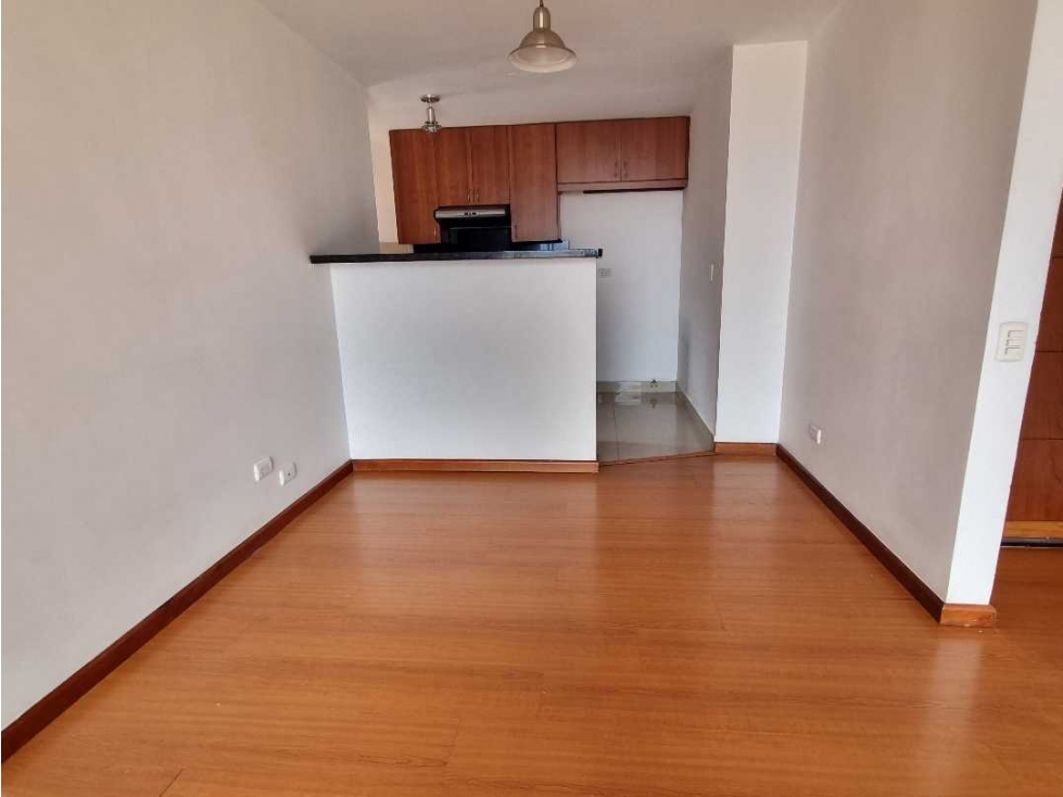 VENDO ENVIGADO BRUJAS APARTAMENTO 2 ALCOBAS 1.5 BAÑOS PARQUEADERO-UTIL — foto 4