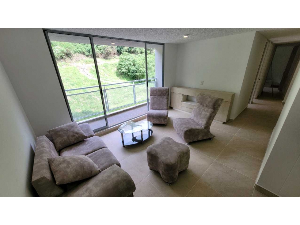 VENDO ESPECTACULAR APARTAMENTO EN CONJUNTO CERRADO.EL POBLADO-PEREIRA.