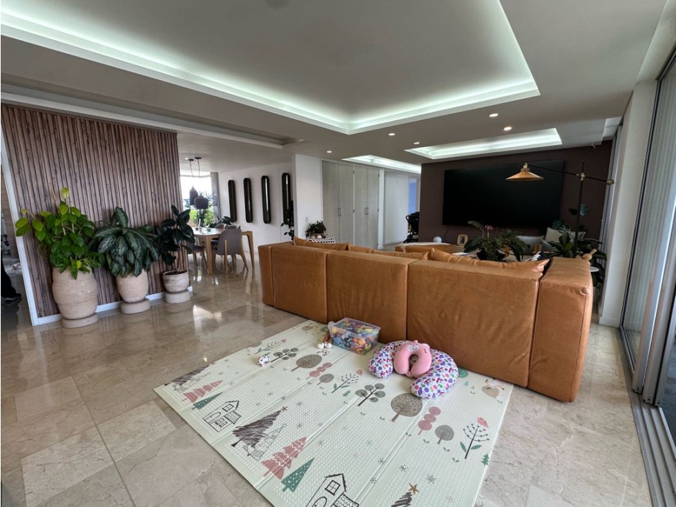 Vendo Espectacular Apartamento en El Tesoro, Poblado — foto 2