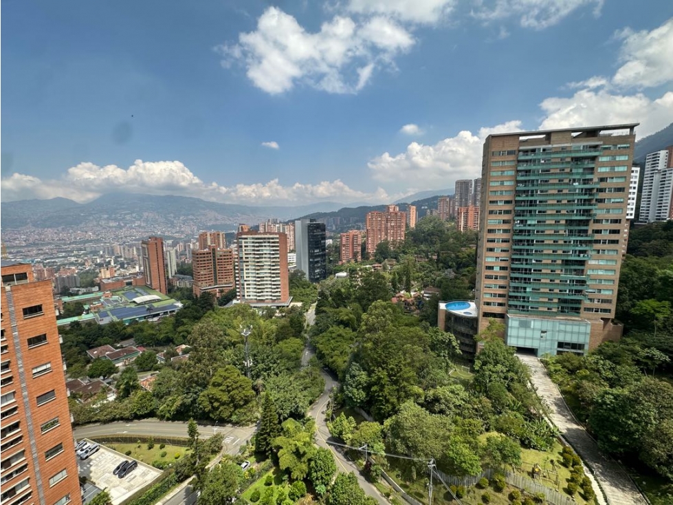 Vendo Espectacular Apartamento en El Tesoro, Poblado — foto 5